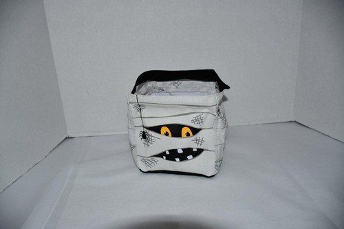 Thirty one littles carry - littles, all